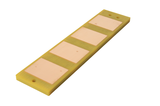 Microchannel liquid cooling device